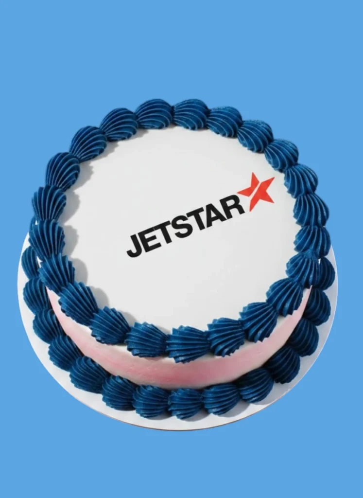 Logo Cake